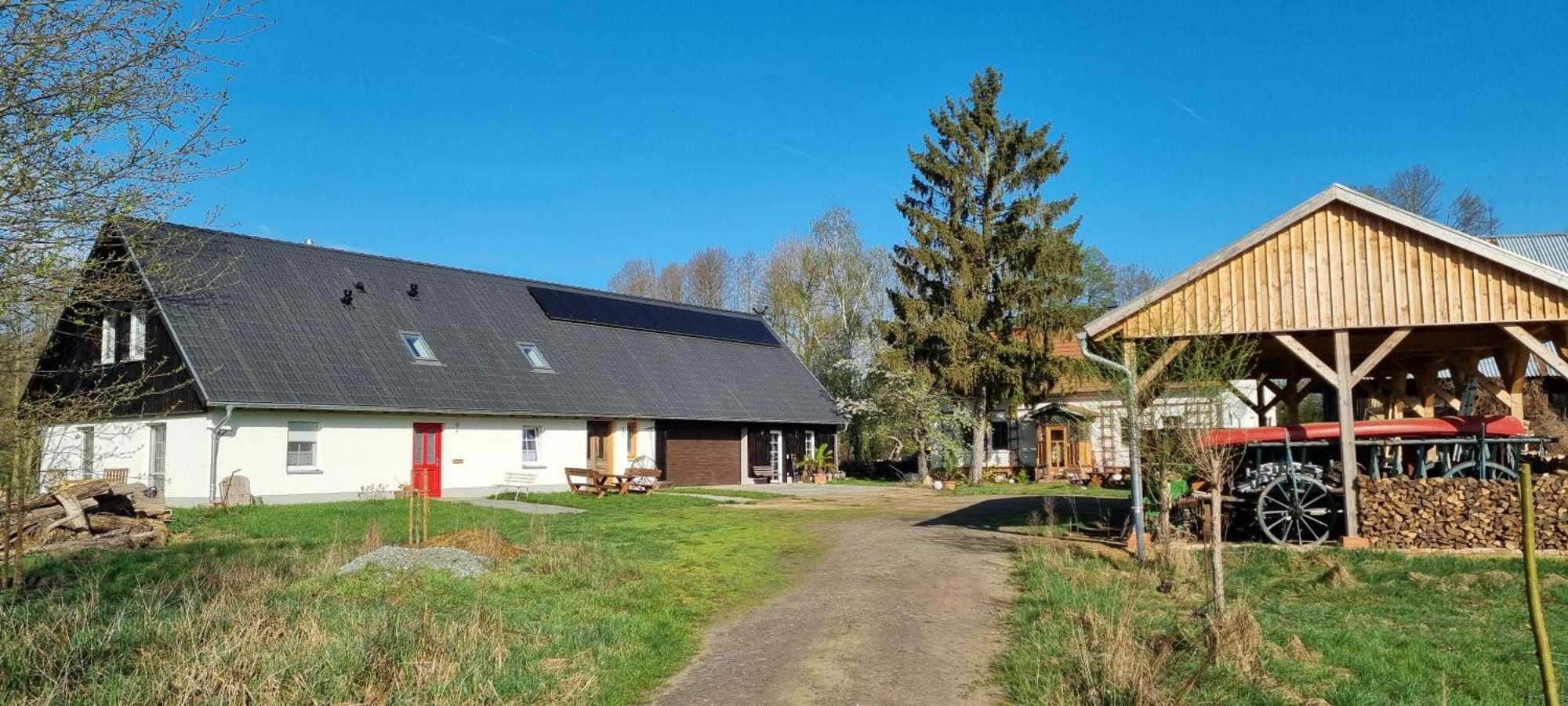 Am Gruenen Meer Myšyn Buitenkant foto